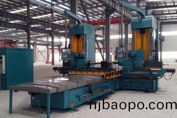 數控五(wu)軸(zhou)雙立柱鏜(tang)牀